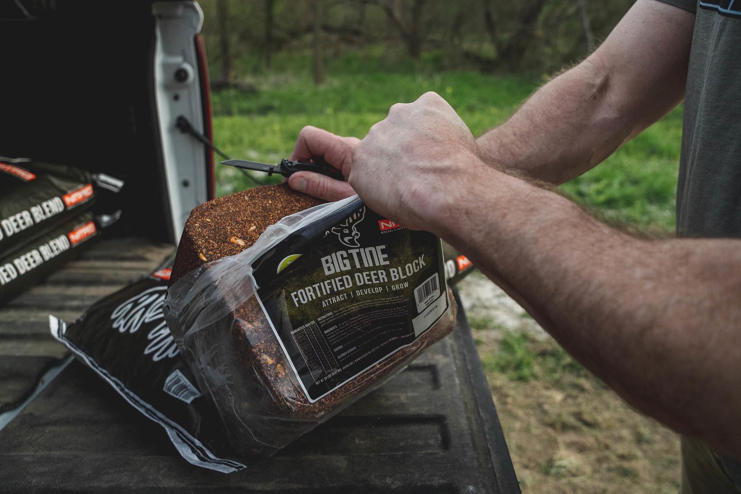 BIG TINE FORTIFIED DEER BLOCK PEAR